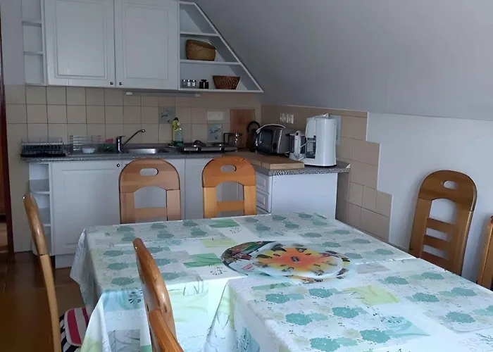 Appartement In 2471 *